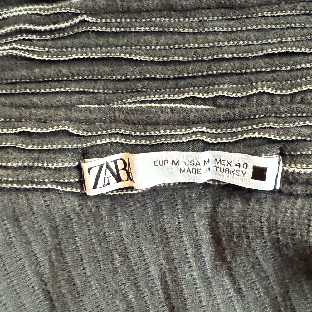 Zara Men's Dark Gray Corduroy Shirt